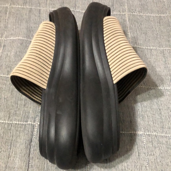 Rag & Bone slip on slides - Picture 3 of 6